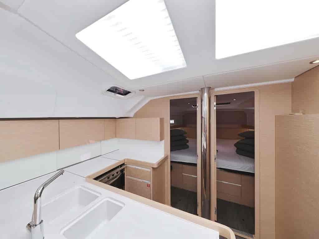 Boat picture 13