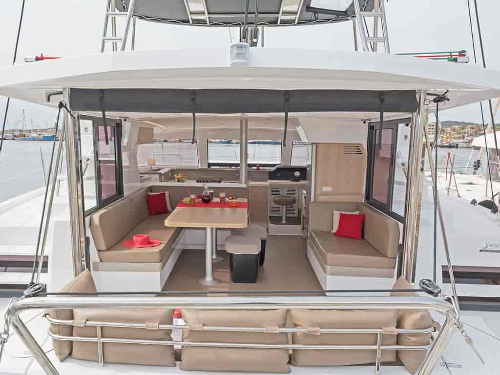 Boat picture 9