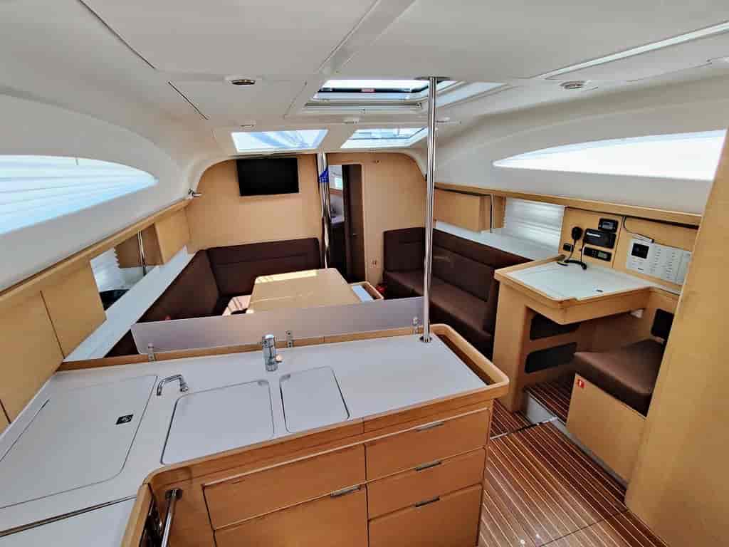 Boat picture 7
