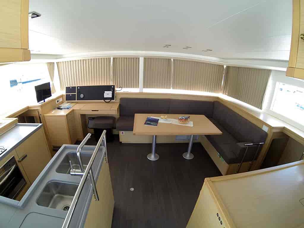Boat picture 13