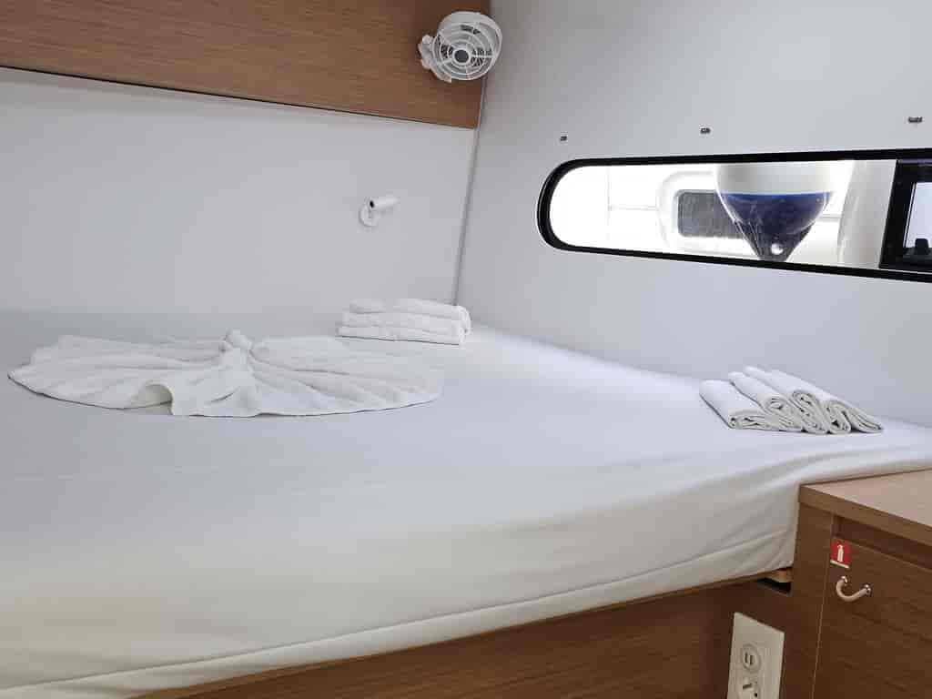 Boat picture 9