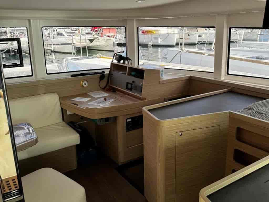 Boat picture 9