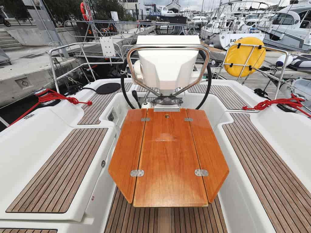 Boat picture 9