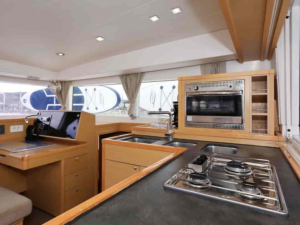 Boat picture 13