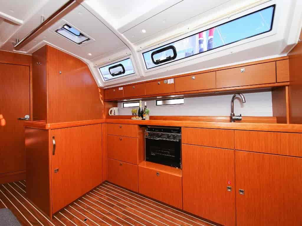 Boat picture 14