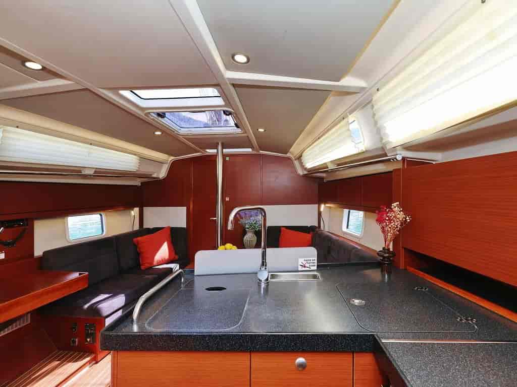 Boat picture 14