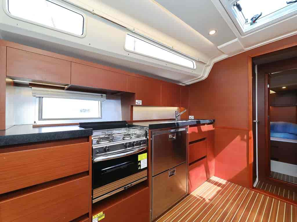 Boat picture 13