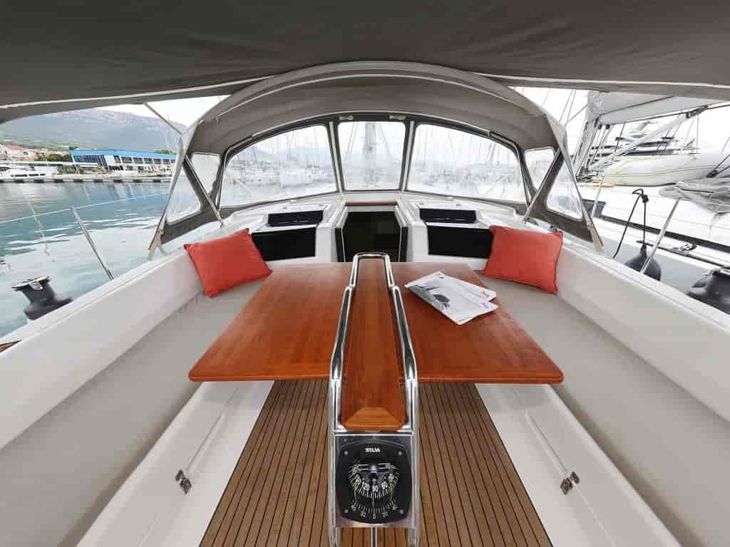 Boat picture 9