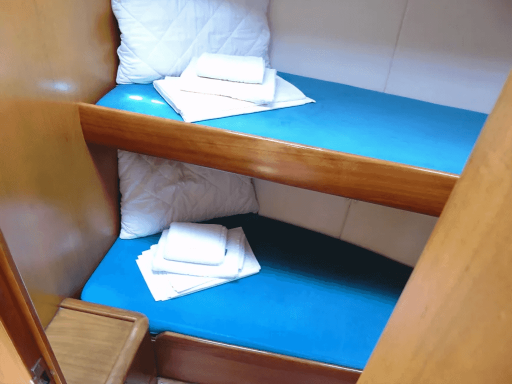 Boat picture 13