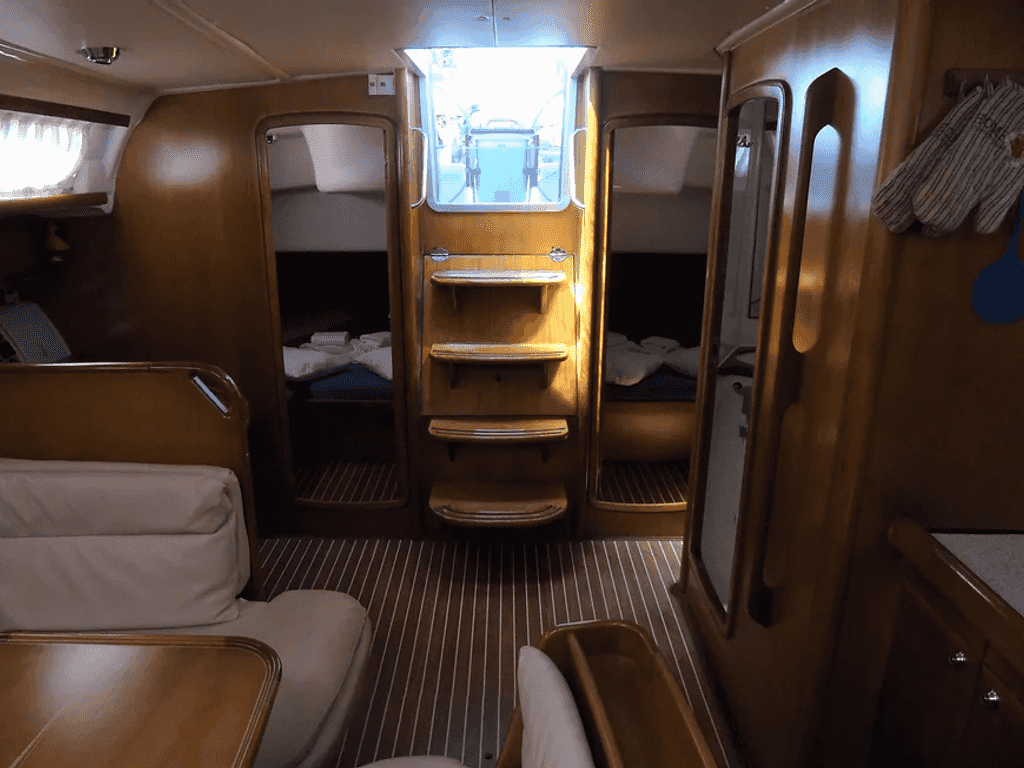 Boat picture 9