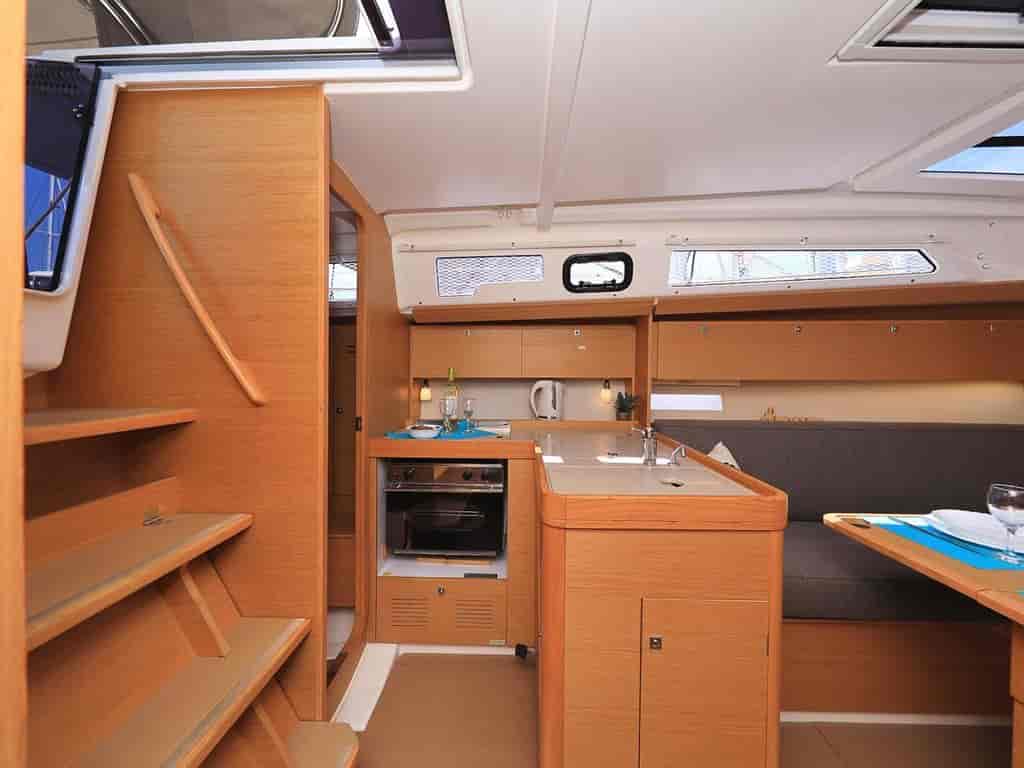 Boat picture 17