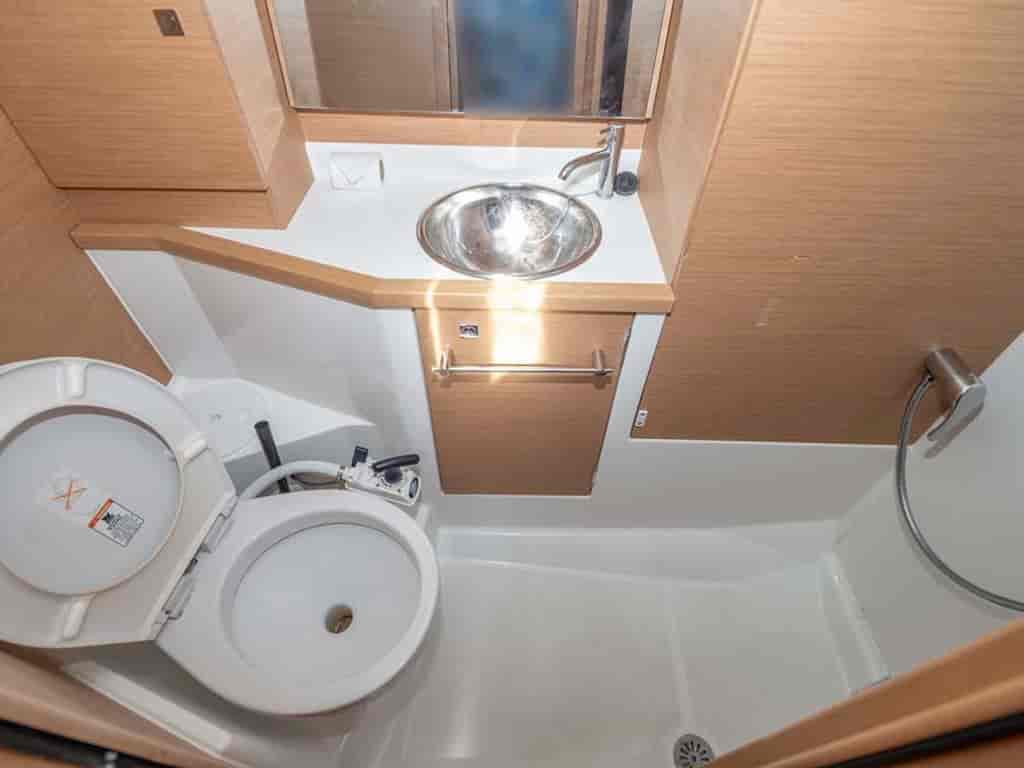 Boat picture 17