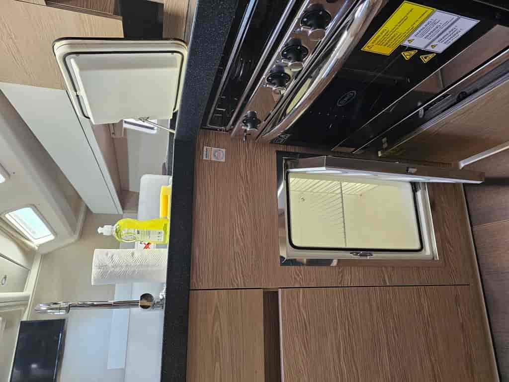 Boat picture 16