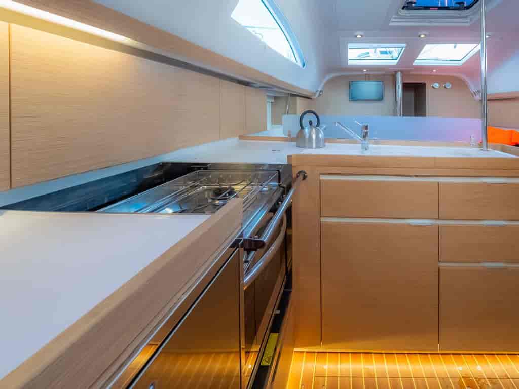 Boat picture 10