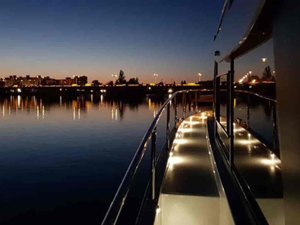 Boat picture 4