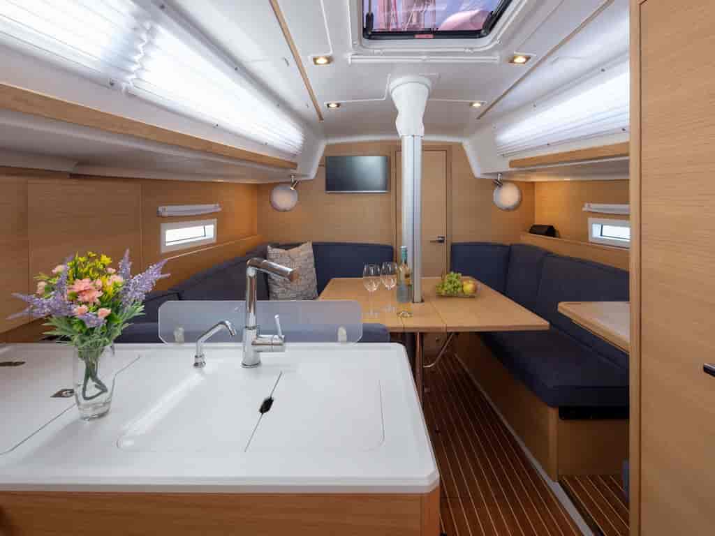 Boat picture 9