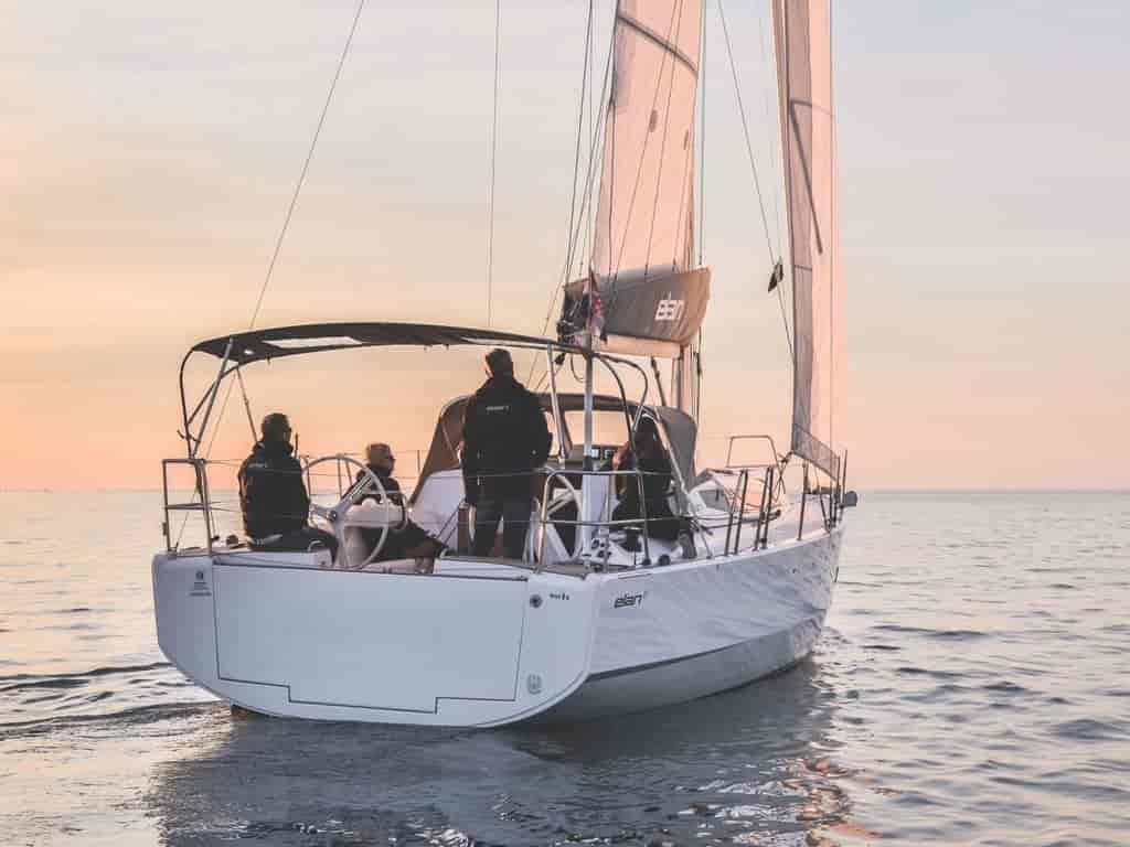 Boat picture 17