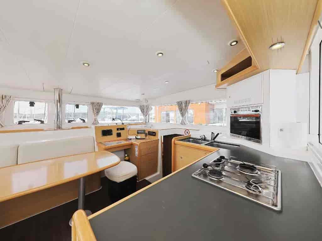 Boat picture 13