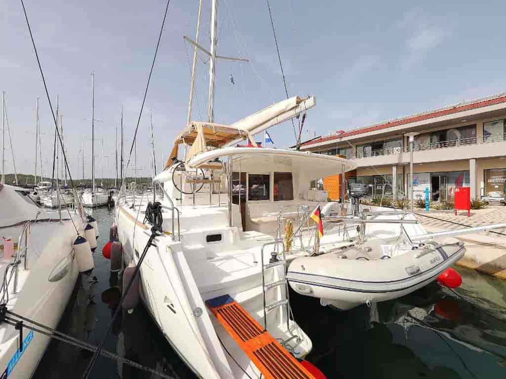 Boat picture 4