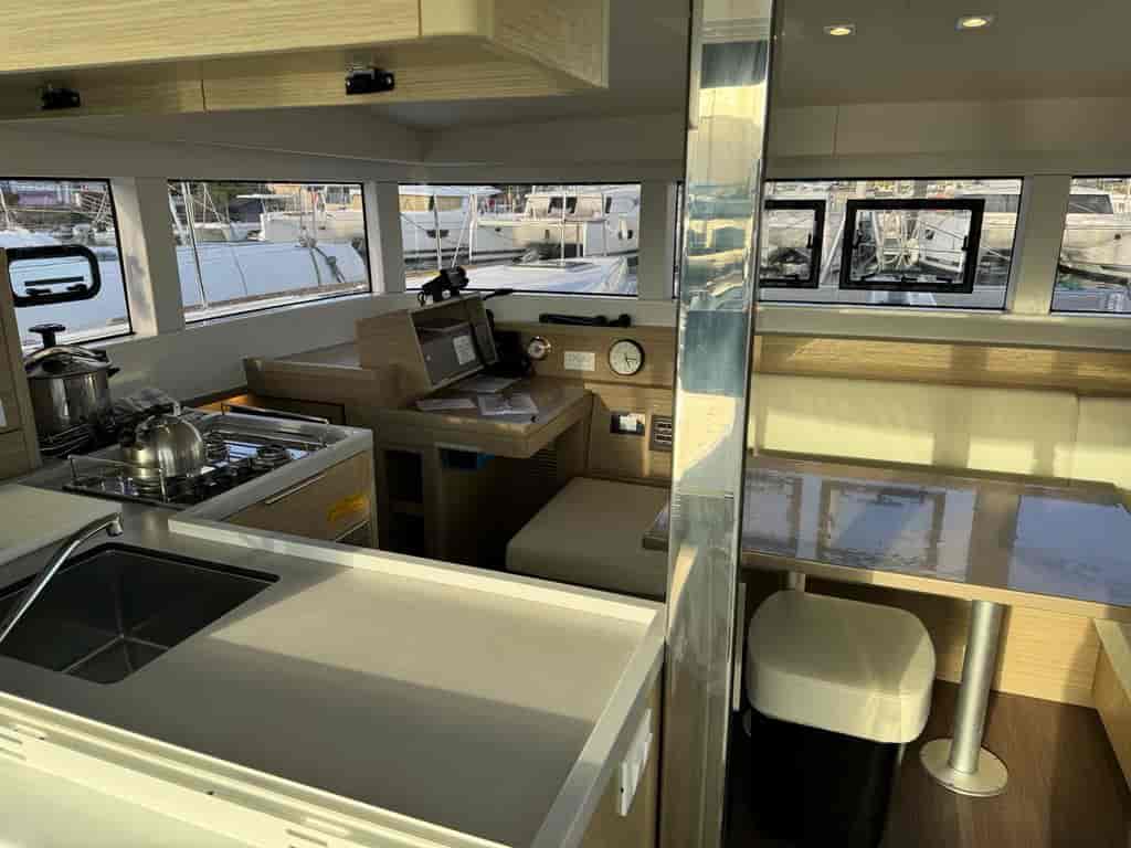 Boat picture 13