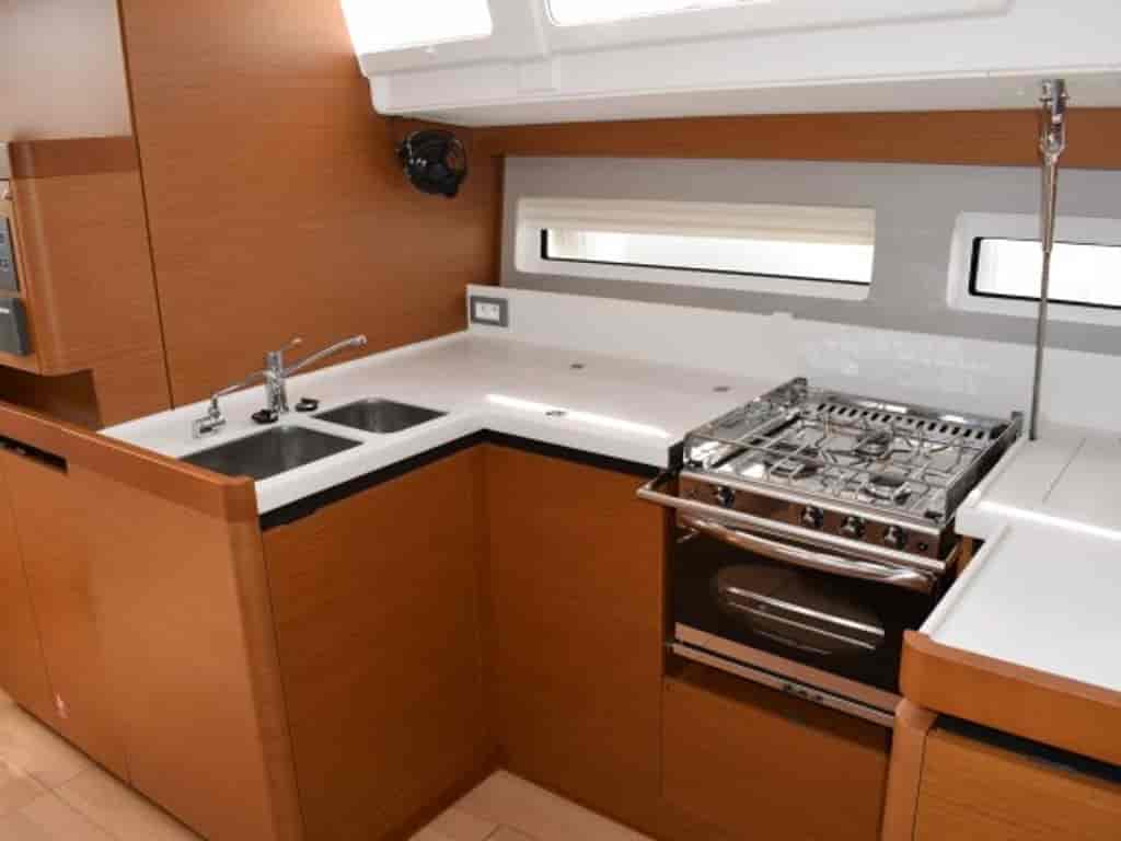 Boat picture 7