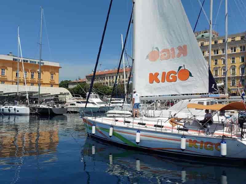 Boat picture 1