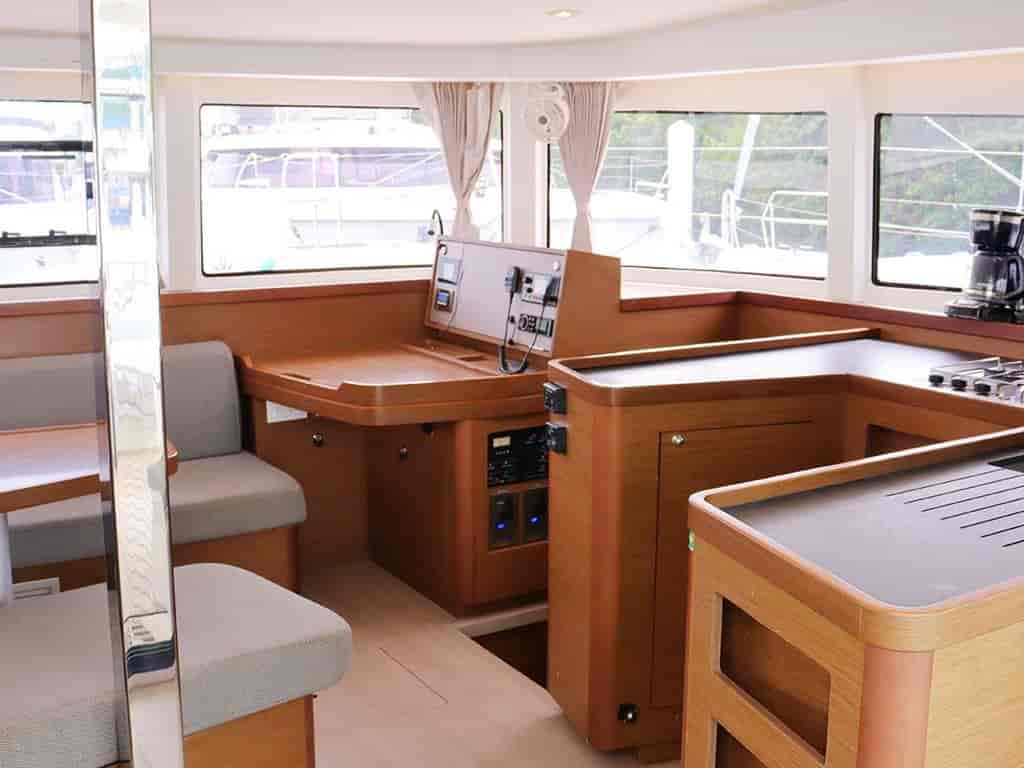 Boat picture 12