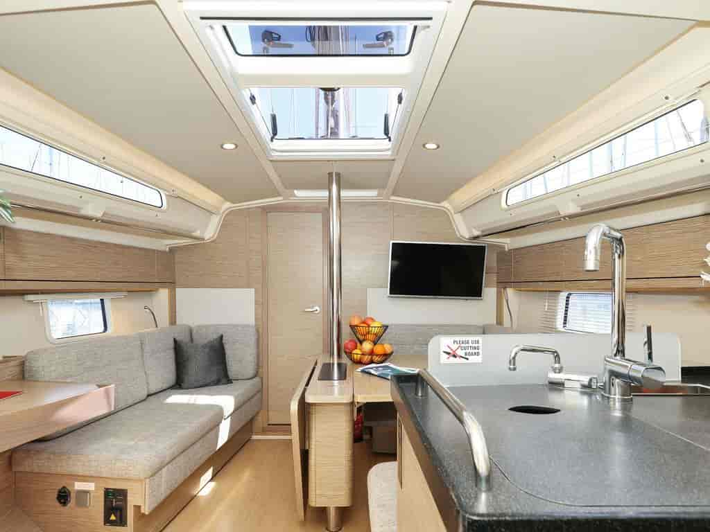 Boat picture 9