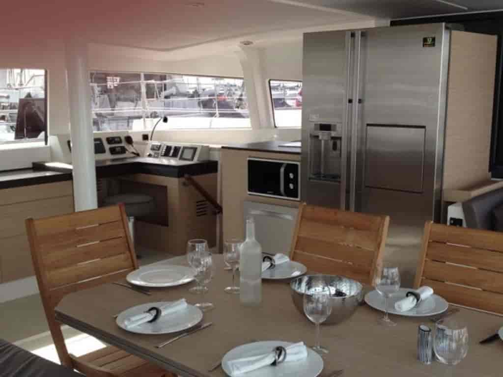 Boat picture 9