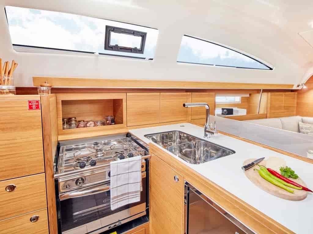 Boat picture 18