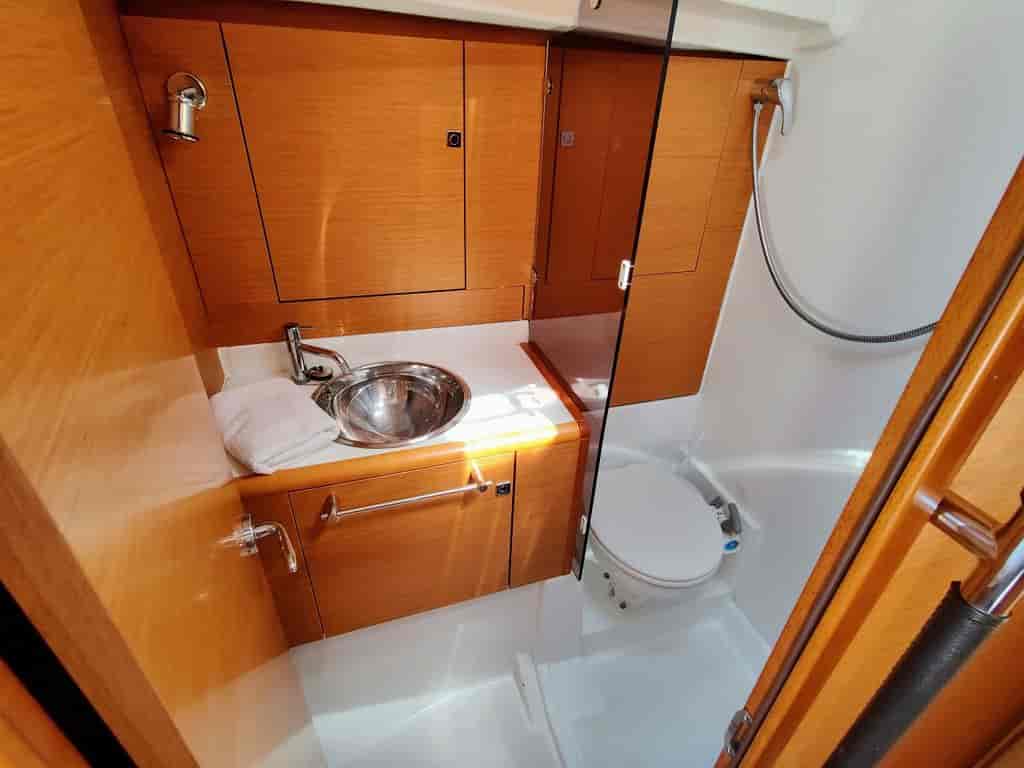 Boat picture 16