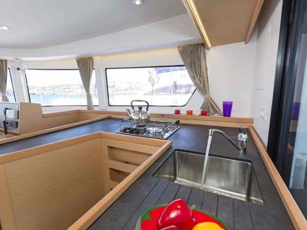 Boat picture 20