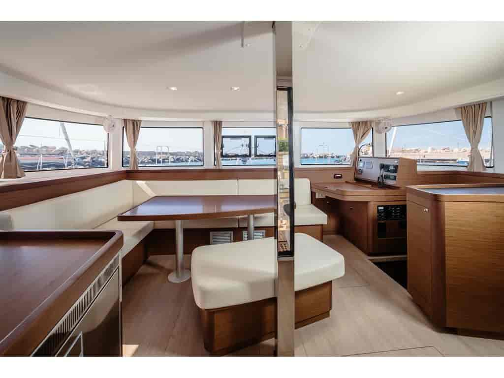 Boat picture 13