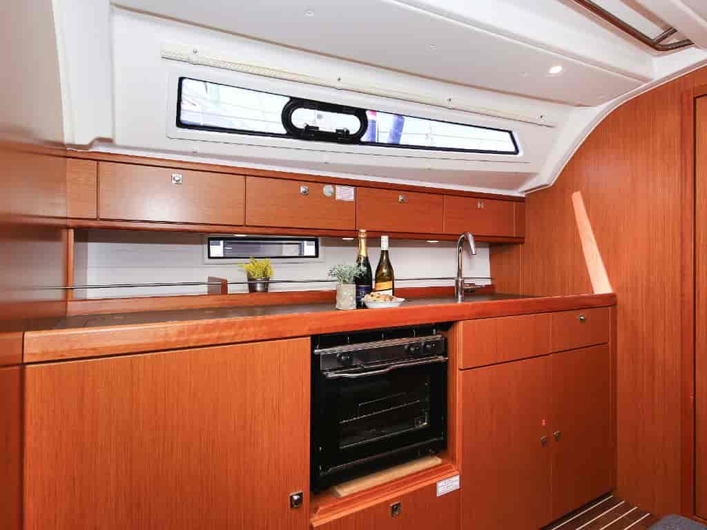 Boat picture 17