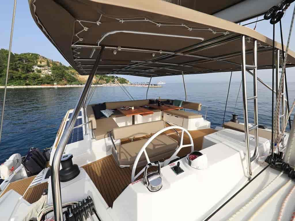 Boat picture 9