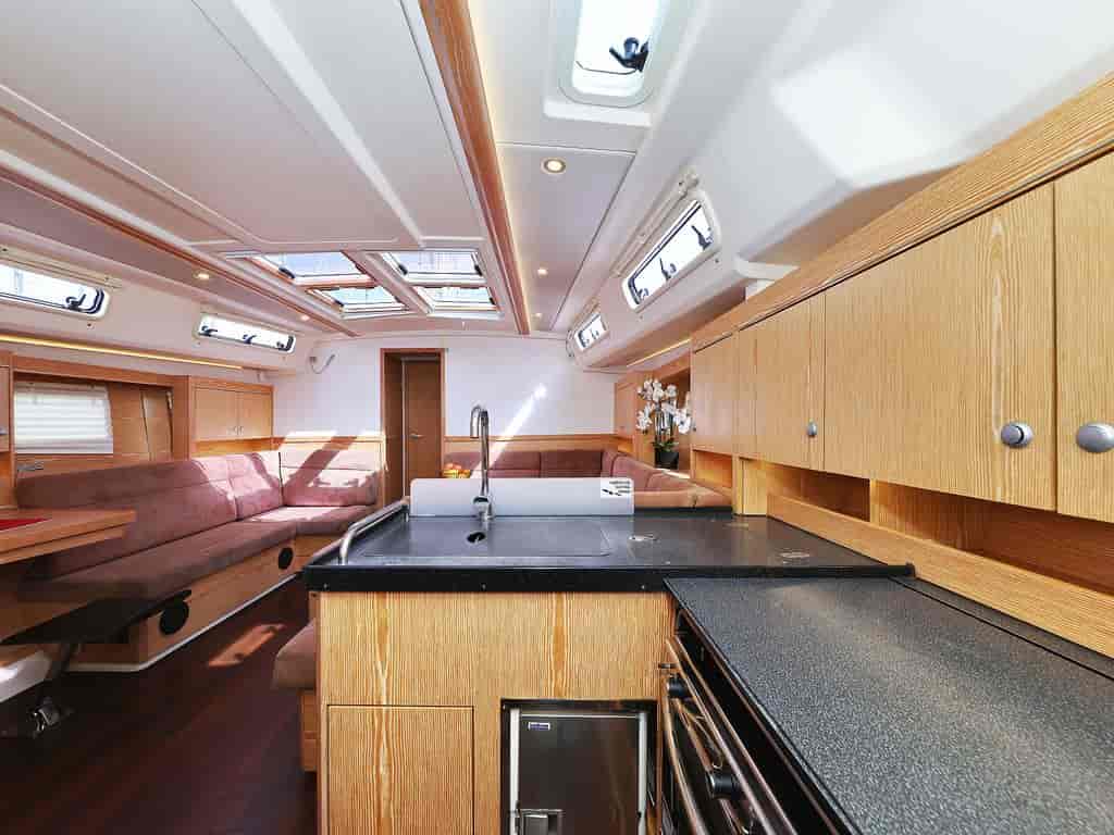 Boat picture 16