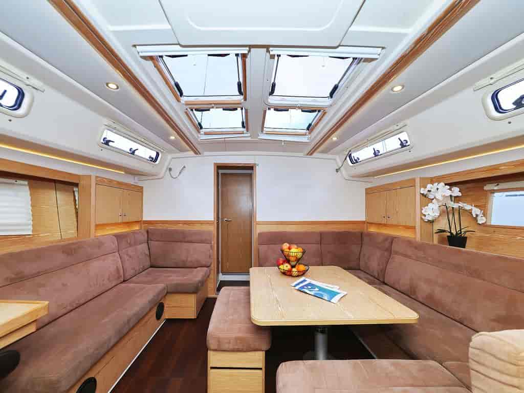 Boat picture 9