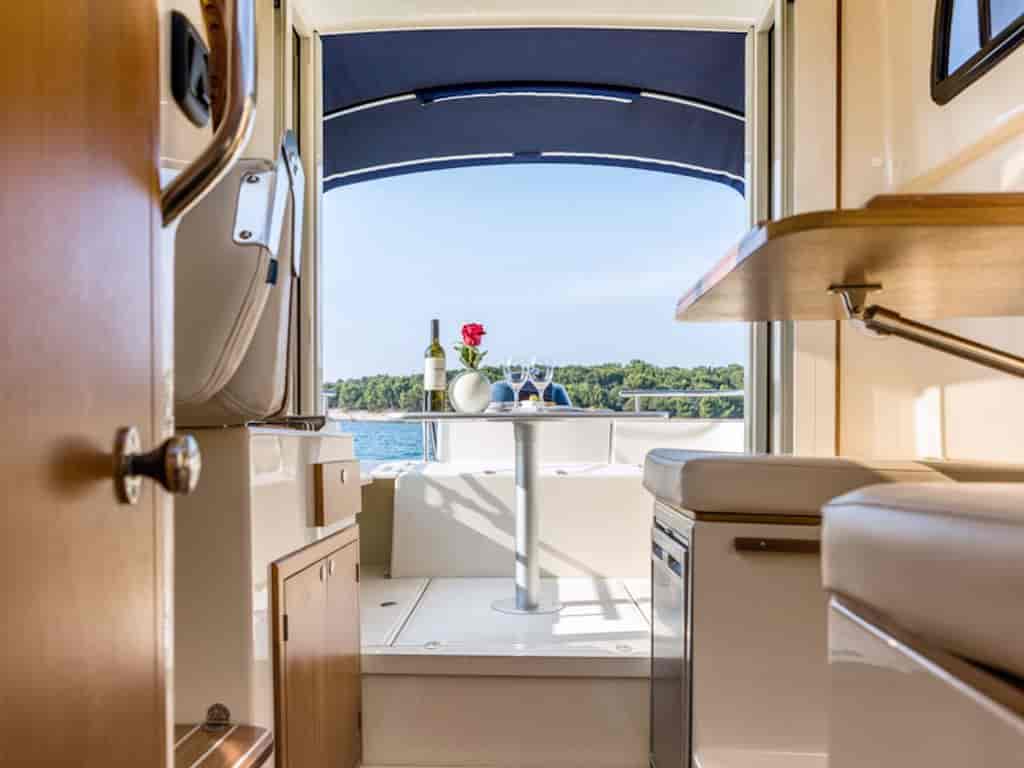 Boat picture 18
