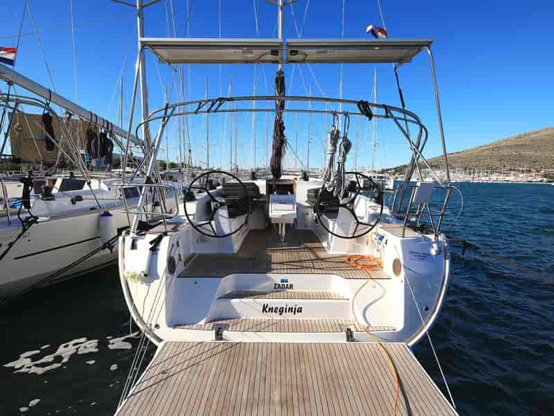 Photo of undefined, image 1 of 27