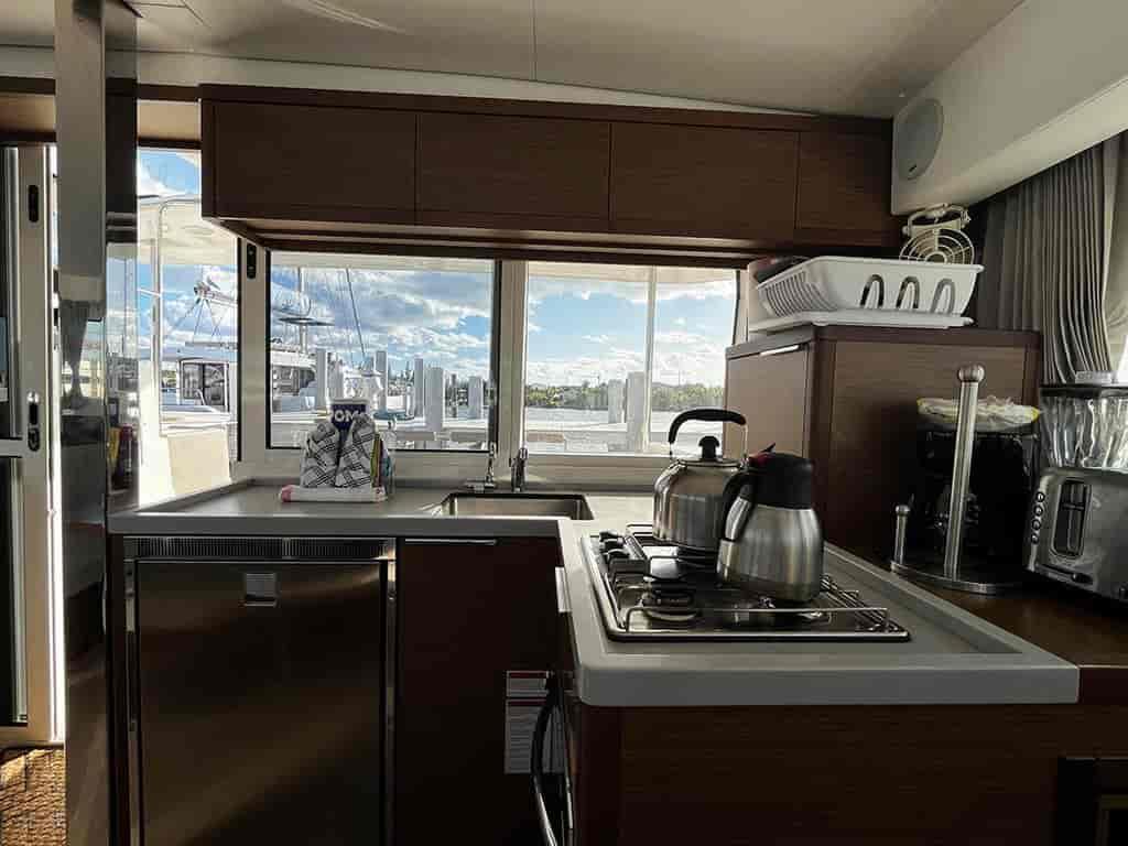 Boat picture 14