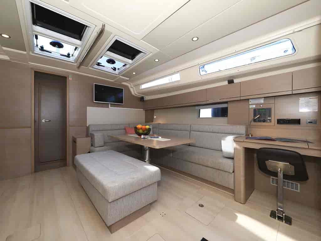 Boat picture 9