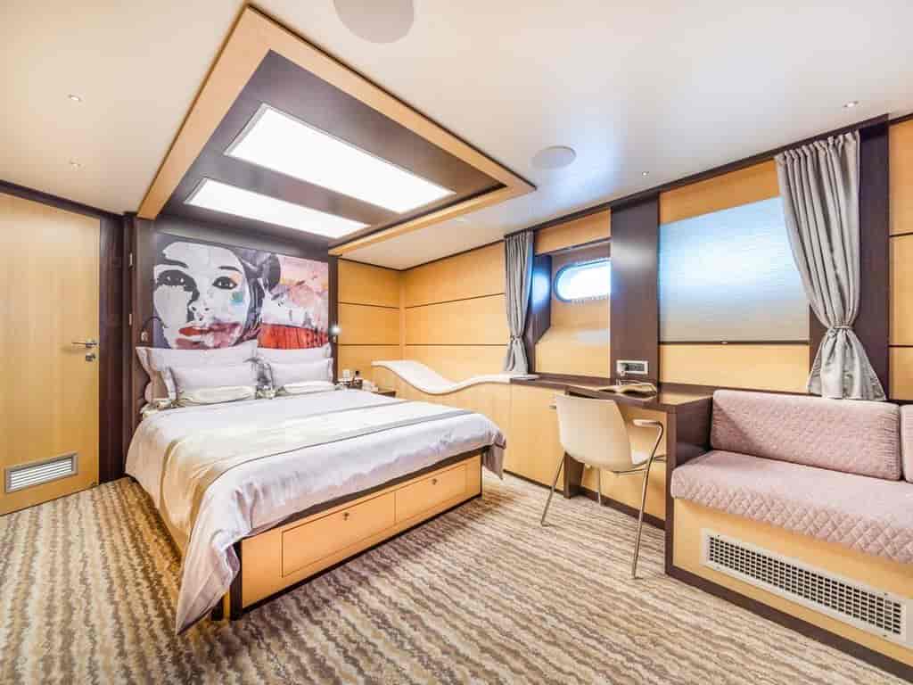 Boat picture 23
