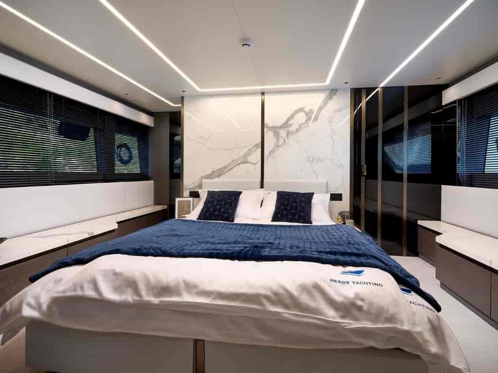 Boat picture 17