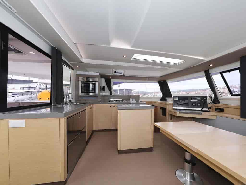 Boat picture 13