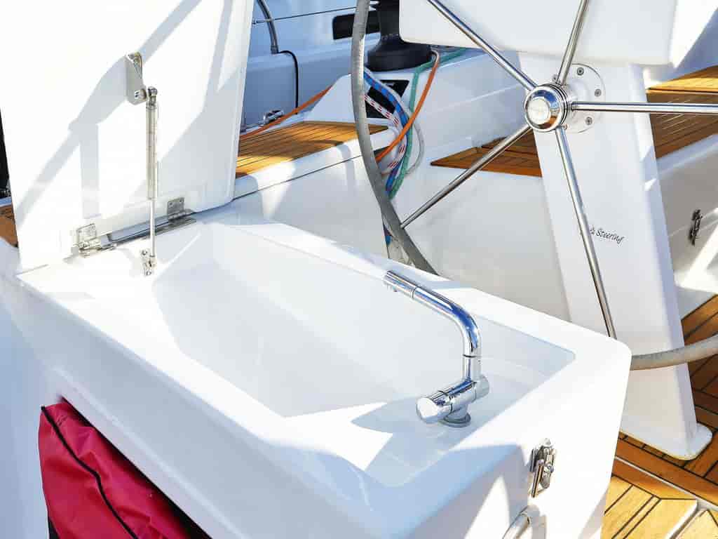 Boat picture 10