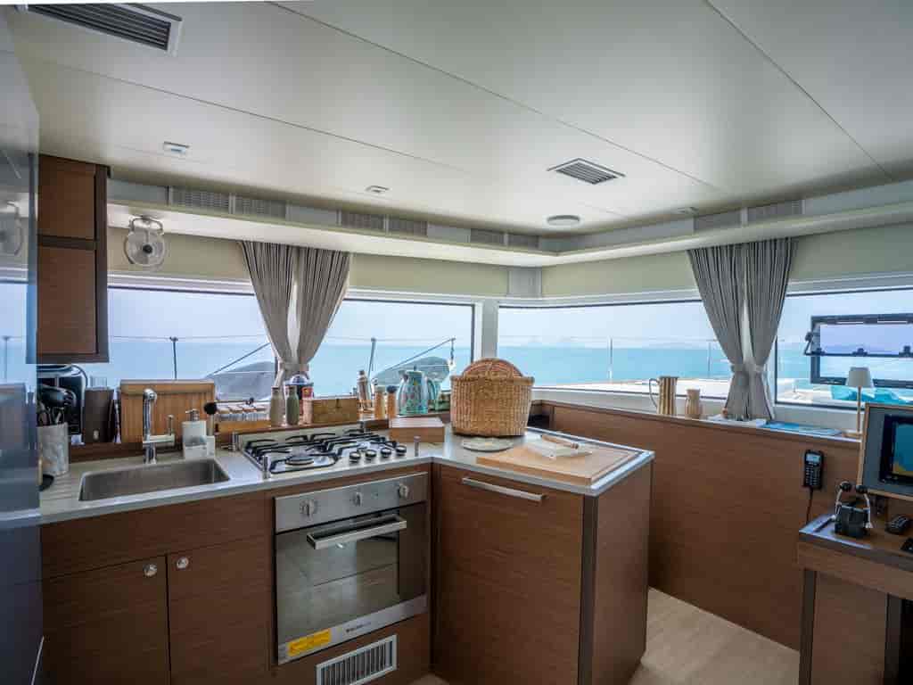 Boat picture 13