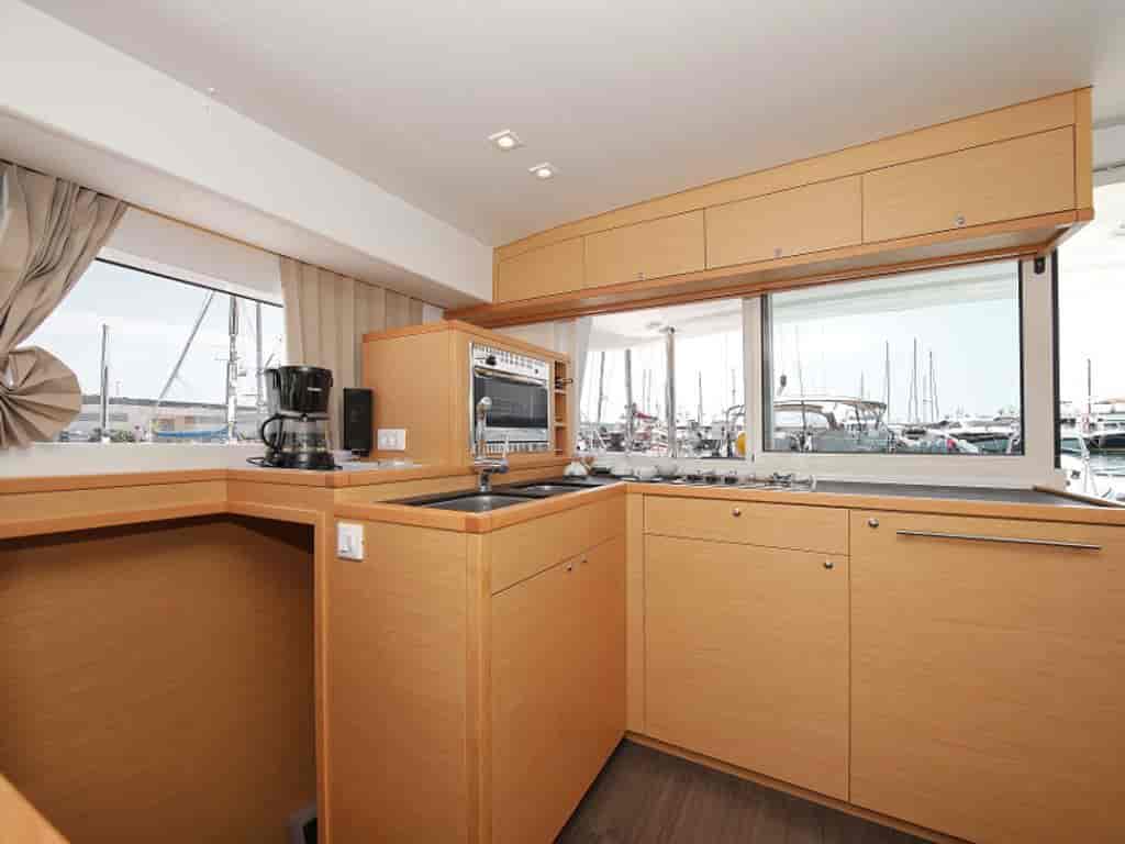 Boat picture 15