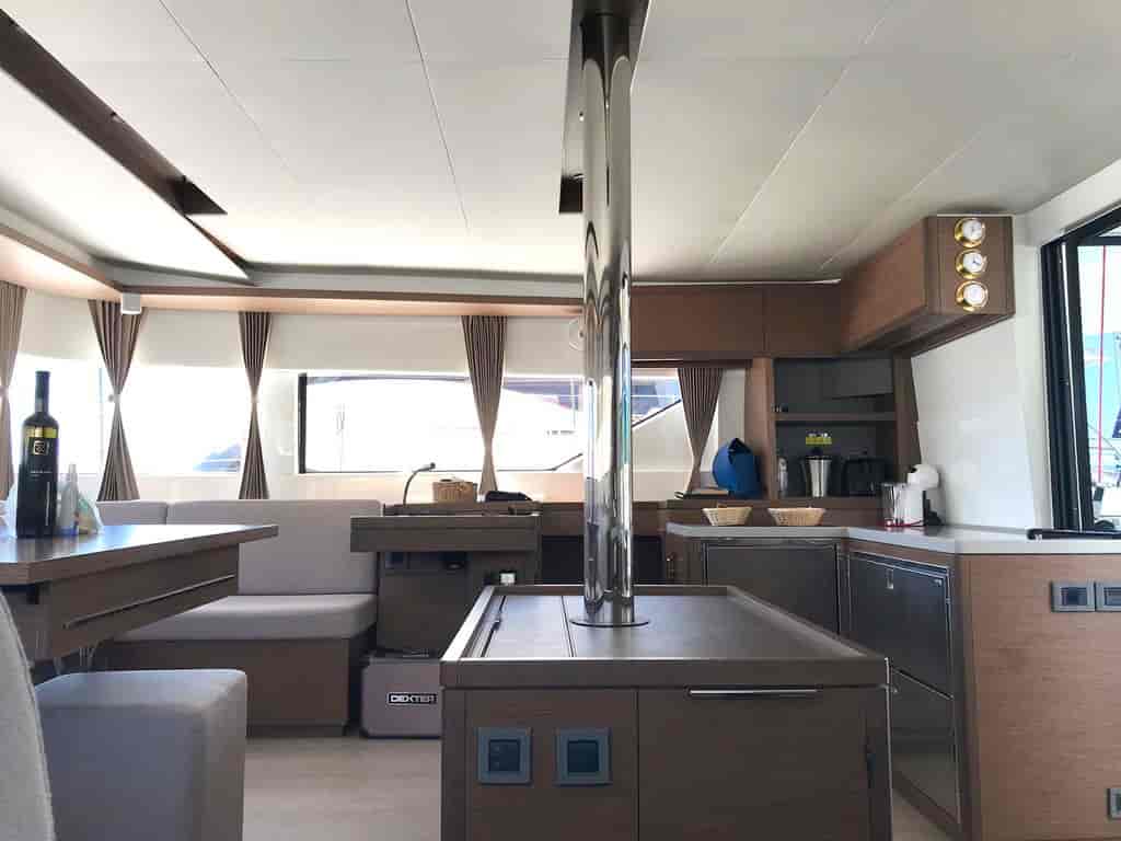 Boat picture 17