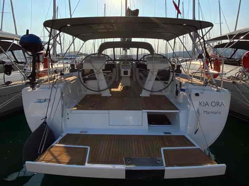 Photo of undefined, image 1 of 6