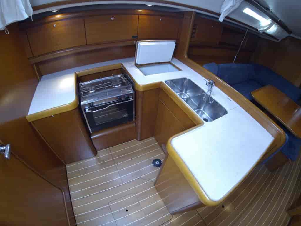 Boat picture 14
